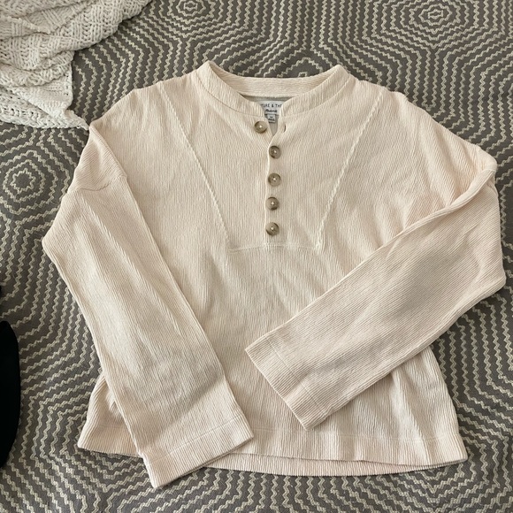 Madewell Tops - Creamy Ribbed Texture & Thread Madewell stop